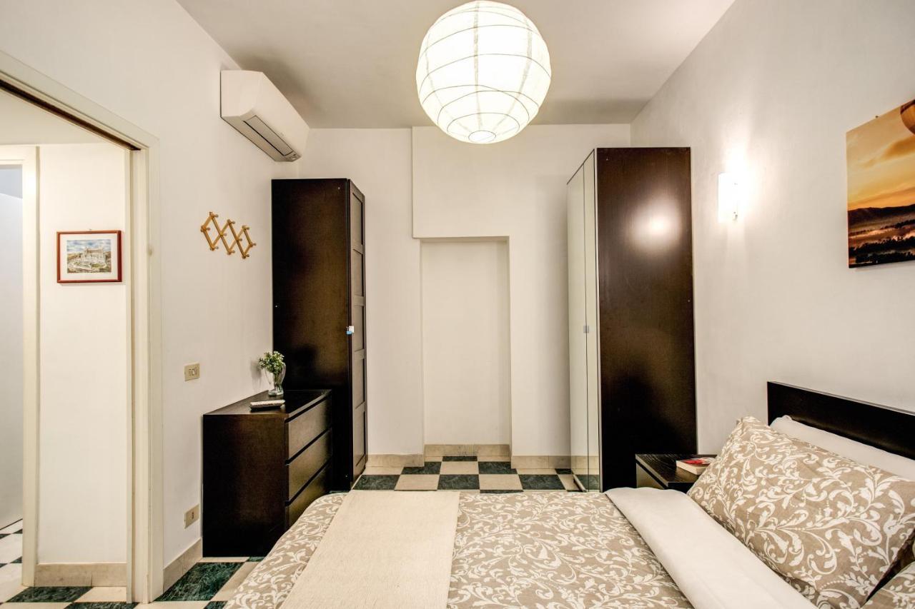 Popolo Accommodation - Lovely Central Apartment Rome Bagian luar foto