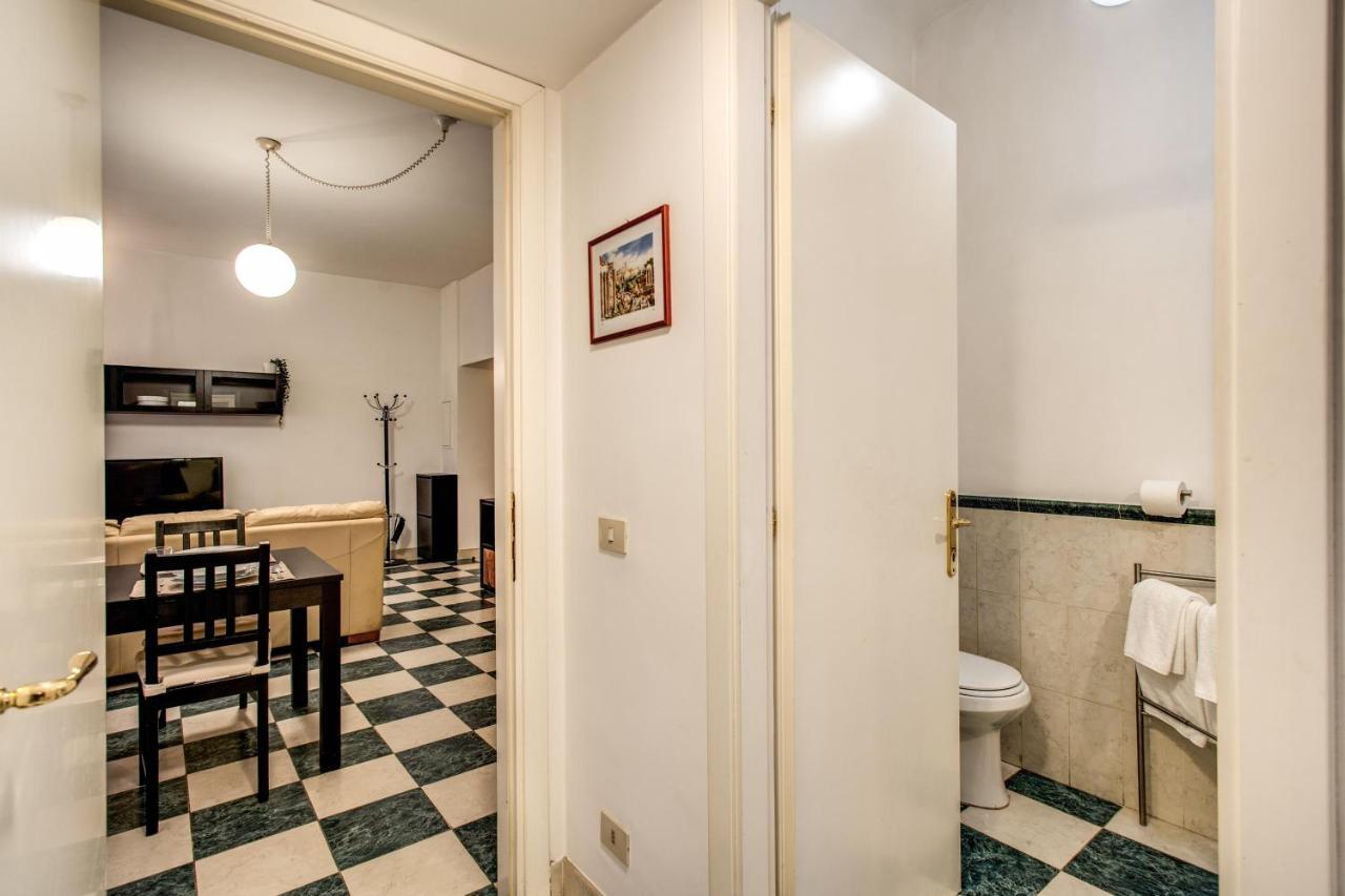Popolo Accommodation - Lovely Central Apartment Rome Bagian luar foto